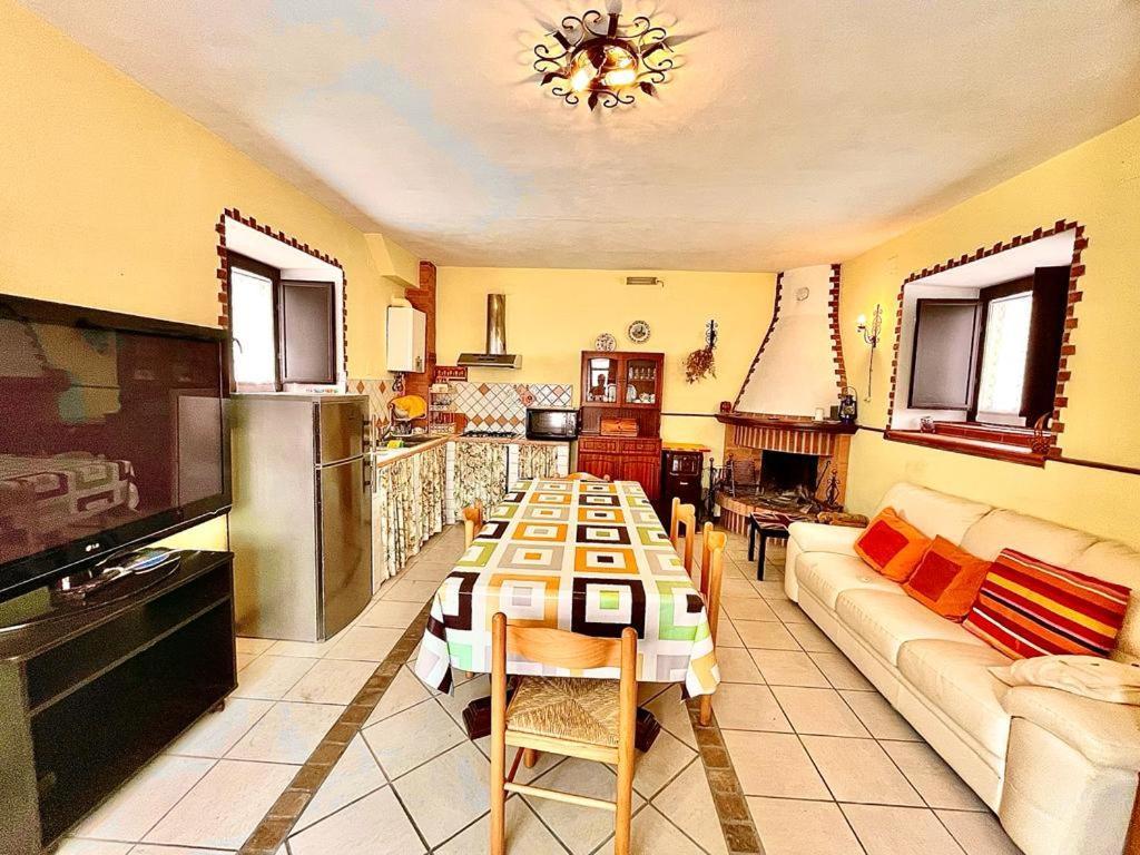 La Villetta Cansano Luaran gambar